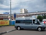 Бесплатный автобус Genser в пункт аренды автомобилей АрендаАвто-дмт на ул.Добролюбова